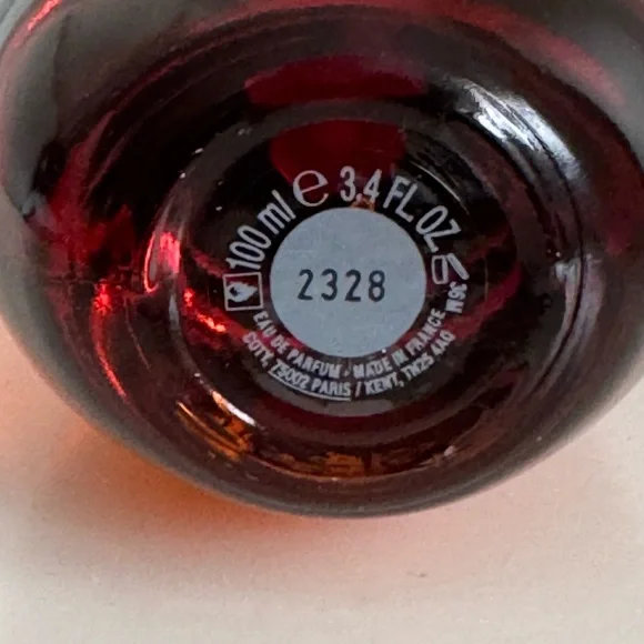 Calvin Klein Obsession eau de parfum spray vaporisateur 3.4 Fl Oz 100 ml. - Picture 2 of 6